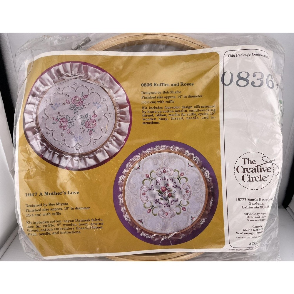 Creative‎ Circle #0836 Ruffles and Roses Vintage Kit NOS